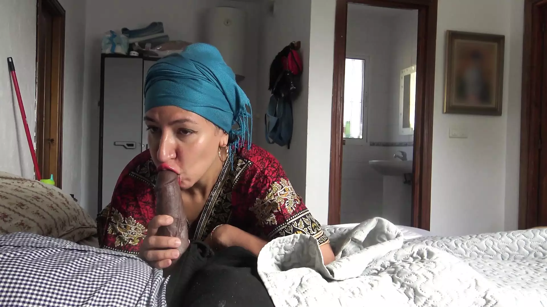 This Turkish granny is SHOCKED !!! I take out my big black cock in front of her.